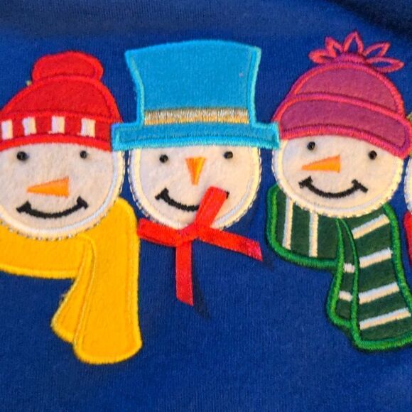 🤩 Designer's Originals Studio blue holiday top size XL🤩 2 for $20 - Picture 7 of 8